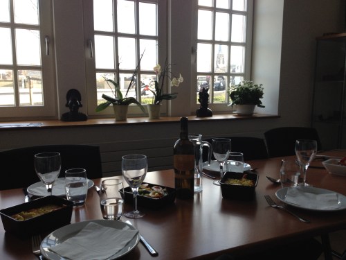 Lunch met wijn en uitzicht. Het bourgondische leven