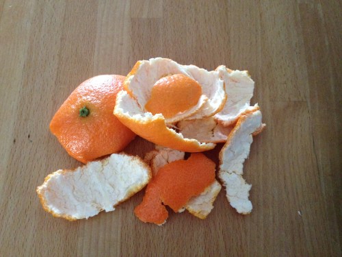 Vandaag doe ik eens verstandig. Geen zoet maar twee mandarijntjes als tussendoortje