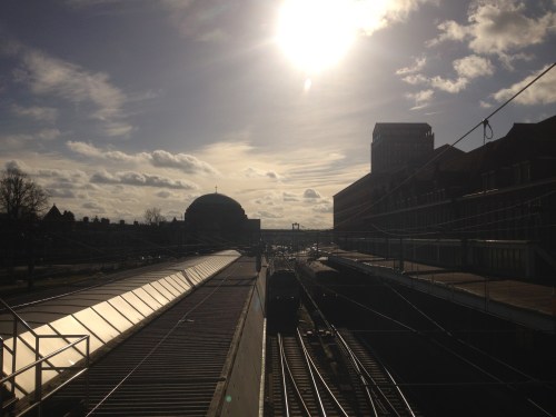 Nog steeds geen internet. Onverwachte vrije middag. Het uitzicht vanaf de traverse maakt blij.