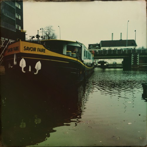 Savoir-faire, weten te leven ook als dat leven even in kalm vaarwater terecht gekomen is.