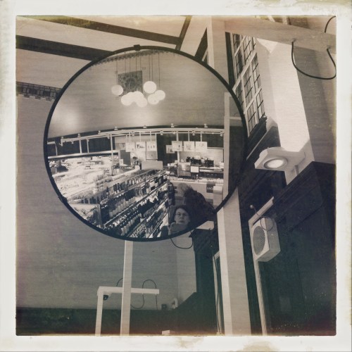 Zoekplaatje op het station. Een selfie waar ik mee kan leven.