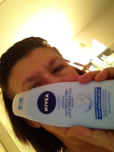 De ochtend na de avond vraagt om een extra schoonmaak. Wegpoetsen die oneffenheden