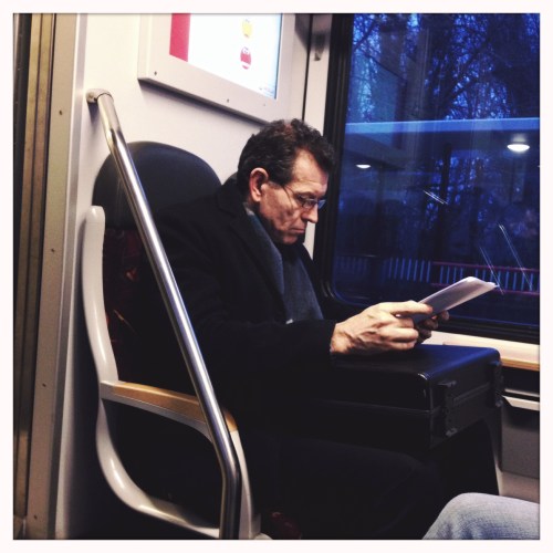 Man @ work in de trein...mijn ogen vallen dicht