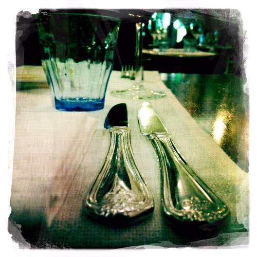 Op gevoel ergens binnenstappen en dan genieten van ongelooflijk lekker eten. Oliva...een aanrader.