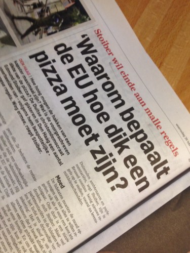 ja vertel?...ik ben niet tegen de EU maar dit soort belachelijke regelgeving is te infantiel voor woorden...om nog maar te zwijgen over de de kosten die hiermee gemoeid zijn.