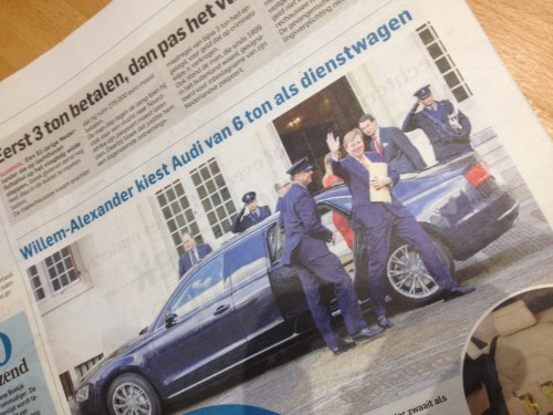 Zes ton voor een auto? had hij die van zijn moeder niet gewoon kunnen overnemen? 