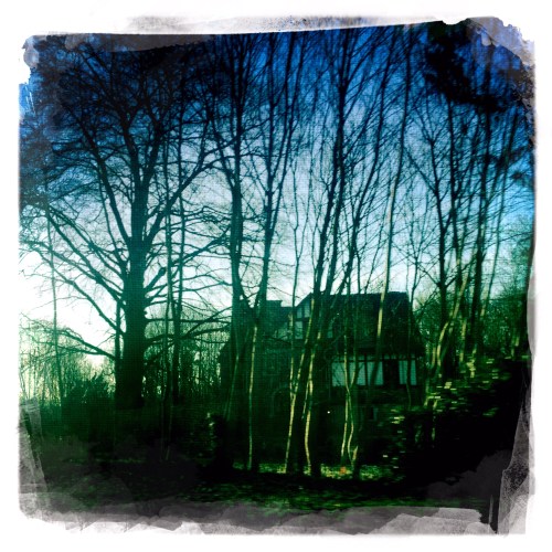 Al sinds de eerste dag probeer ik dit Hans en Grietje huis goed vast te leggen maar het lukt telkens net niet. Dit is de beste opname tot nu toe.