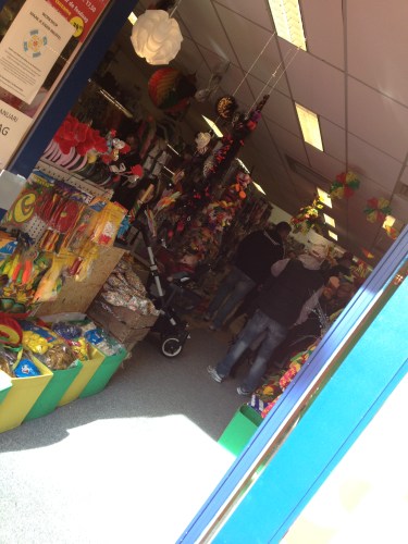 Ik ben niet de enige die nog iets vergeten is.