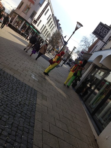 De eerste clowns zijn gespot, vroege vogels.