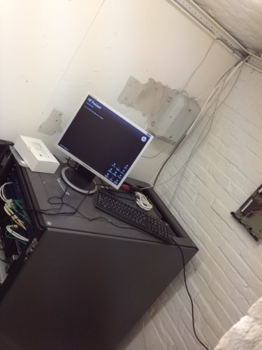 Vandaag zetten we de puntjes op de i. De server moet het meeste werk doen.