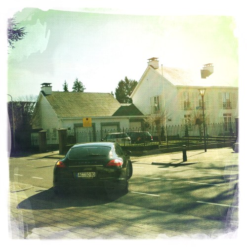 Beetje Bloemendaal van het zuiden..maar dan omheind.