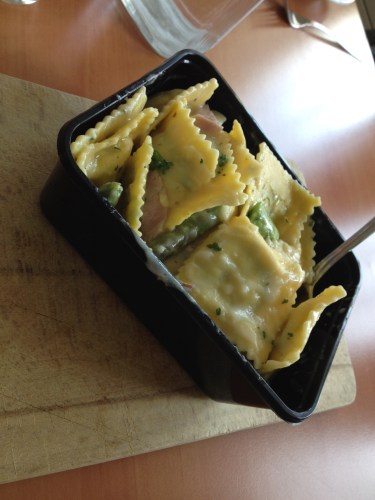 Ravioli met asperges...ze zijn er weer!