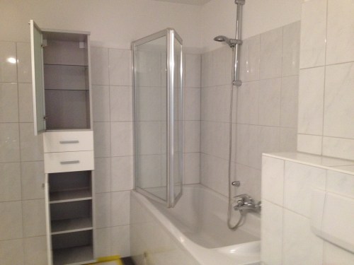 tijd om de zaak leeg te halen. Een week van behelpen. Ik heb het erg graag voor over.