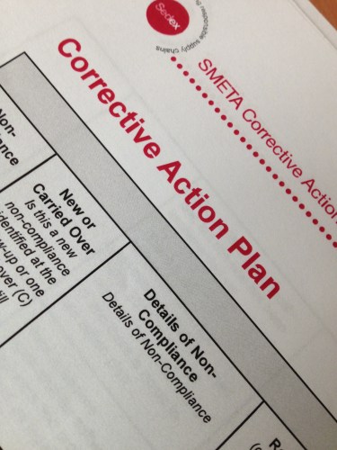 Een taakverdeling op papier zetten en actief actie ondernemen..