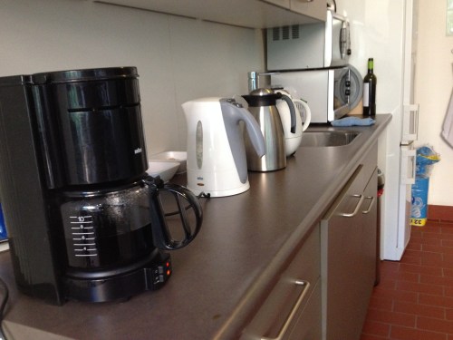 Het is een drukte van belang op de vroege ochtend. Dat vraagt om liters koffie.