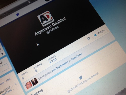Zoeken naar een manier om in contact te komen met het AD. Via twitter? Nou nee, twitter wordt alleen gebruikt om te zenden.