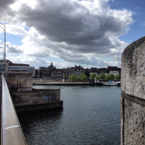 De laatste keer de brug over vandaag. Dag Maastricht, tot morgen