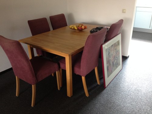 Dan gaan we schuiven met meubels.