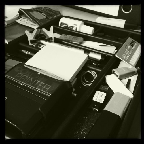 Ik ruim eindelijke eens mijn la op.