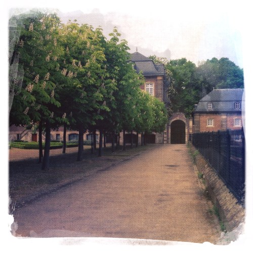 Ik kan zo nog uren doorgaan, maar dat doe ik niet.