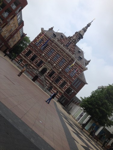 Even iets moois, ons oude stadhuis...plaatje.