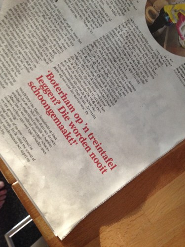 Zelfs in een ´schone´ trein zou ik dat niet doen.