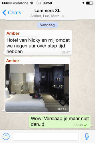 Appje uit China, dochter is onderweg naar huis en maakt een tussenstop in China.