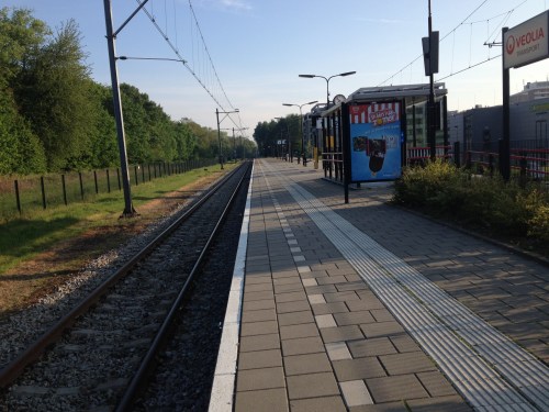 Op een klein stationnetje....is het leger dan leeg
