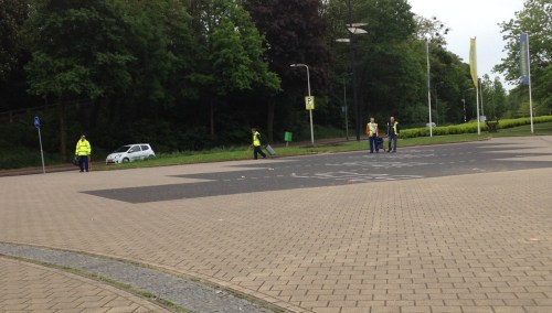 Aha, de legomannetjes staan klaar voor de stratenveeg actie