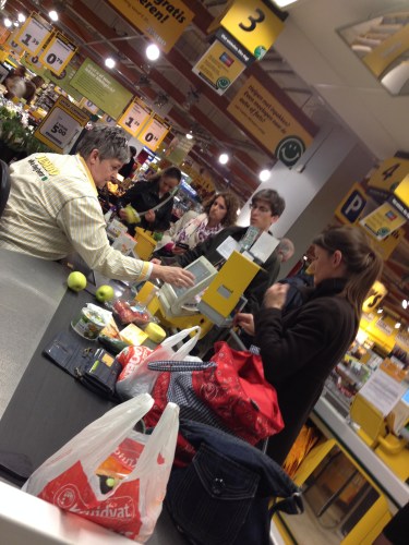 Collega Céline staat in de rij