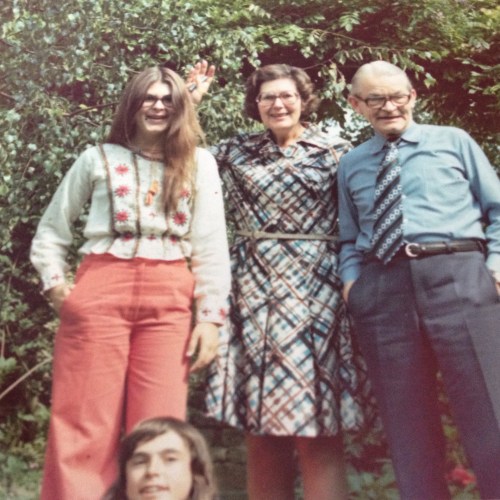 Ik plaats een foto uit de oude doos. De reacties zijn talrijk en lief