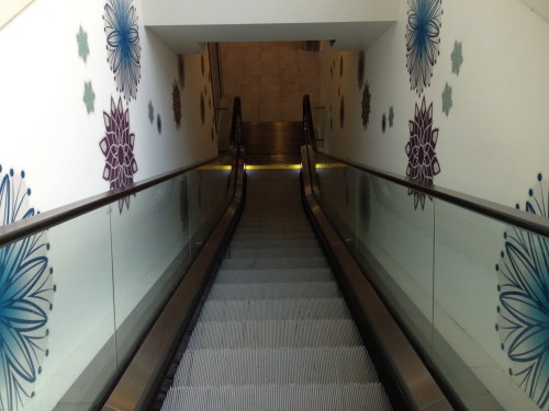 een ziekenhuis waar je vrolijk wordt van de tekeningen op de muur.