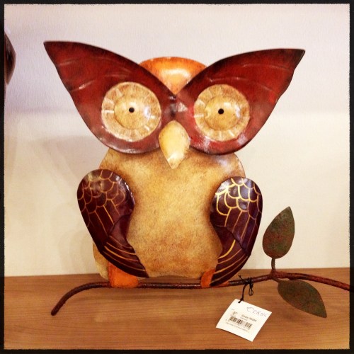 Beestenboel in de wereldwinkel .