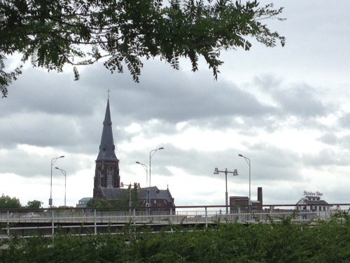 Hallo Maastricht, schuif die wolken eens opzij.