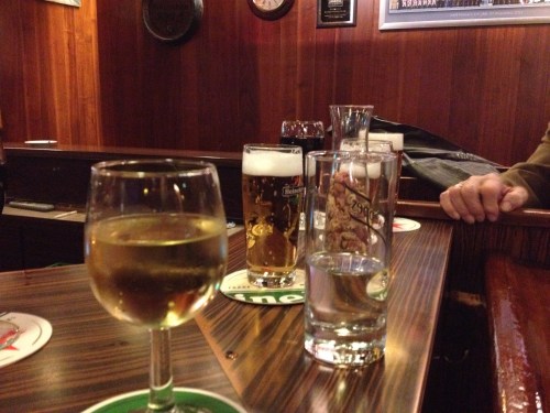 ..want de drank vloeide rijkelijk.