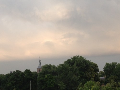 Nog een blik op de toren in mooi licht. Dag dag, tot morgen!