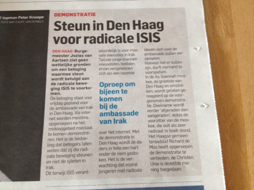 Ja natuurlijk joh, waarom zou je aanhangers van zulke moordenaars ook een strobreed in de weg leggen?