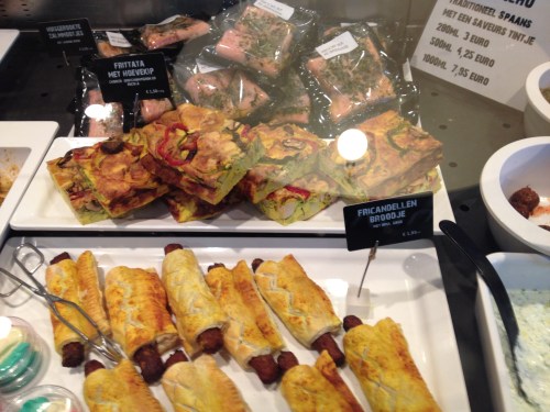 Tijd voor de lunch. Er valt weer heel wat te kiezen.