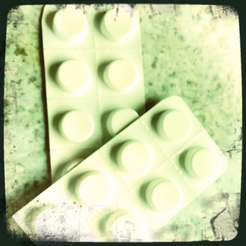 Ik blijf grieperig. Ontbijt met paracetamol dus