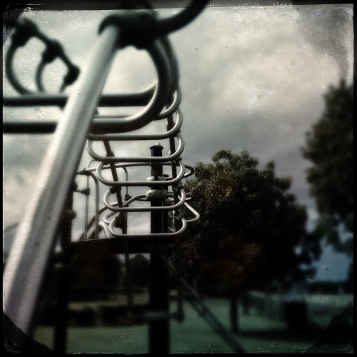 Beetje artistiekerig doen met filters. Mooi ronde vormen heeft zo'n klimrek. 