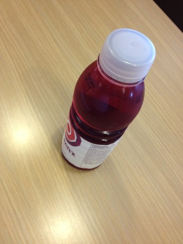 Nog snel een flesje rode vitamientjes.