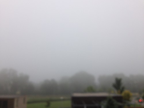 Zelfs de toren is niet zichtbaar dus ik hou het voor gezien. Dag dag, tot morgen!