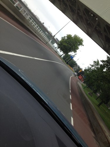 Niet veel later zit ik alweer op de weg.