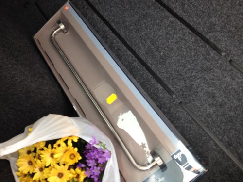 De man een handdoekenrek. Verschil moet er zijn.