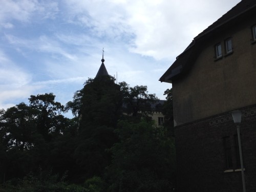 Auf wiedersehn! Ik moet rennen want het rommelt in de verte en ik heb geen  tas en dus ook geen plu..