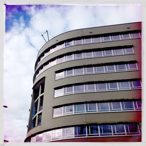 Wachten op de volgende trein. Heerlen ...mooier kan ik het niet maken