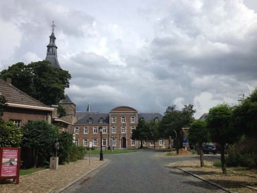 Even de benen strekken. 