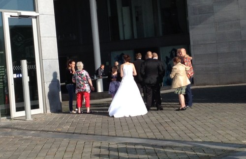 Maandag, gratis trouwendag