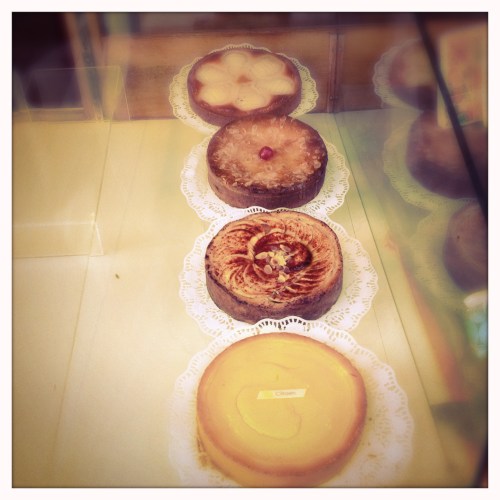 Op weg naar kantoor kom ik langs de beste bakker van Maastricht. Royale, ovenvers en heerlijk