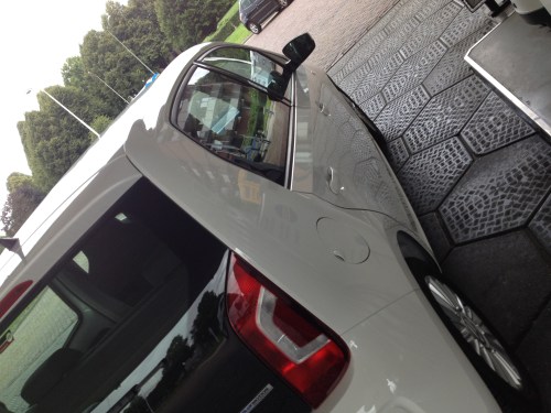 Tussendoor moet het autootje terug.